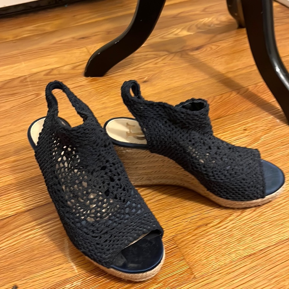 Vince Camuto Wedges Size 6.5 Navy